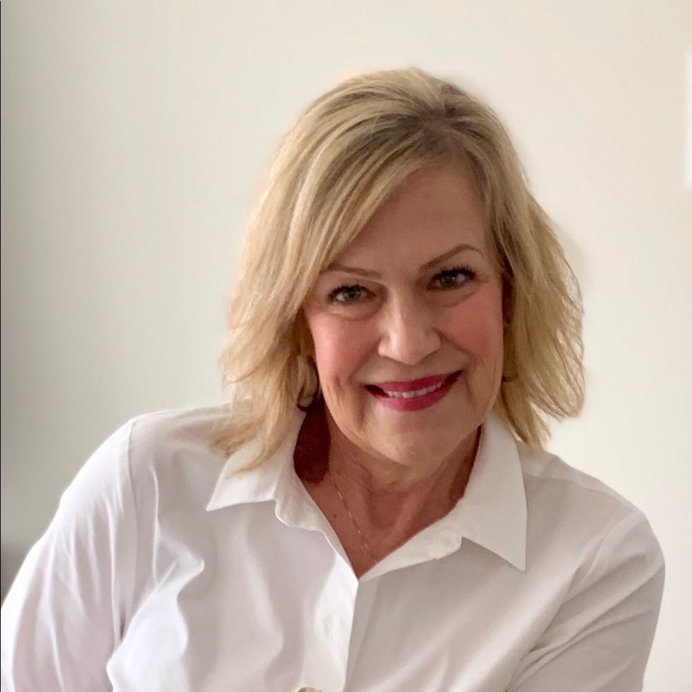 Meet your Posher, Julie